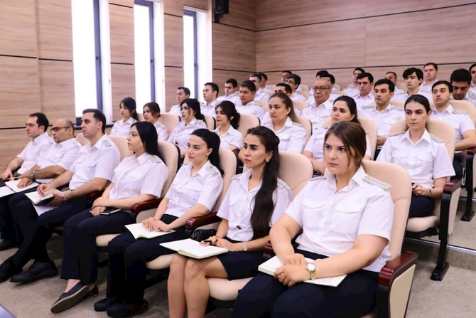 Bakı Şəhər Prokurorluğunda əməliyyat müşavirəsi keçirildi — FOTOLAR