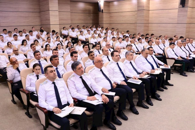 Bakı Şəhər Prokurorluğunda əməliyyat müşavirəsi keçirildi — FOTOLAR