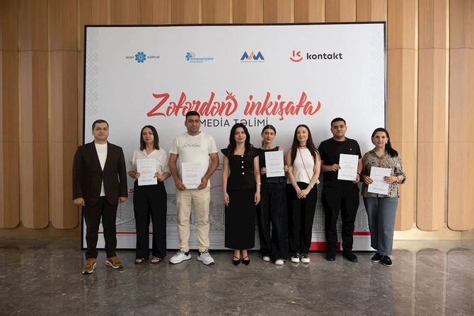 ASAN Xidmət və Kontaktın birgə təşkilatçılığı ilə Şuşada jurnalistlər üçün təlim keçirildi — FOTOLAR