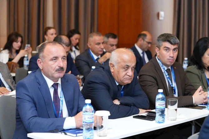 Dezinformasiya şəraitində cəmiyyətin dəqiq və obyektiv məlumatla təminatı xüsusi əhəmiyyət daşıyır — FOTOLAR