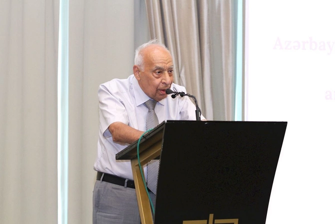 Ölkəmizdə vəkillərin sayı 3000-i ötüb — FOTOLAR