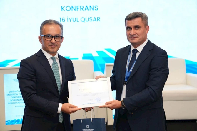 Dezinformasiya şəraitində cəmiyyətin dəqiq və obyektiv məlumatla təminatı xüsusi əhəmiyyət daşıyır — FOTOLAR