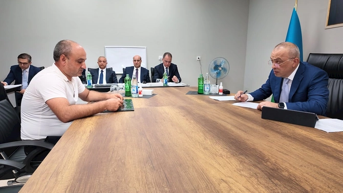 ADSEA sədri Füzuli şəhərində vətəndaşlarla görüşüb — FOTOLAR ADSEA sədri Füzuli şəhərində vətəndaşlarla görüşüb — FOTOLAR