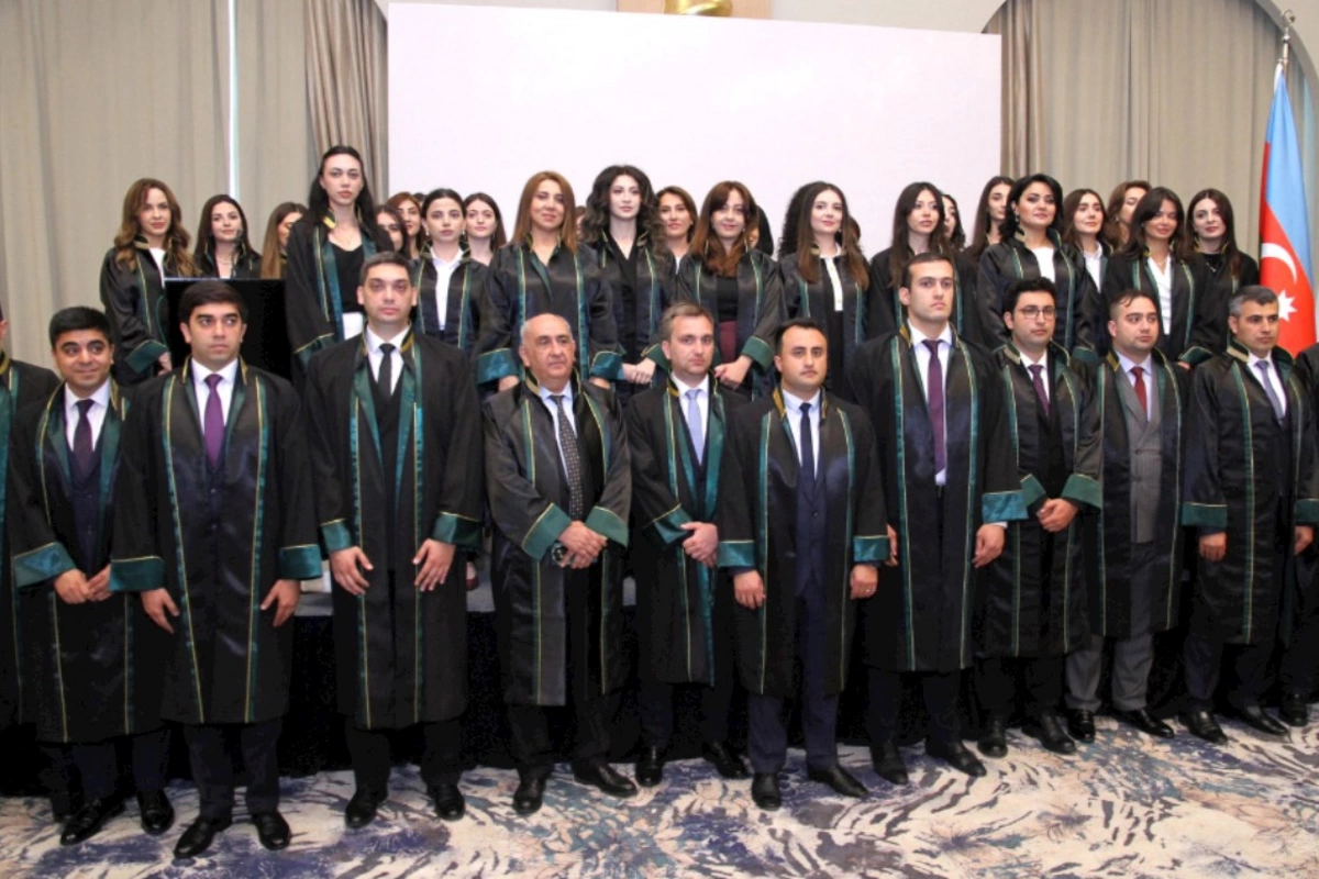 Ölkəmizdə vəkillərin sayı 3000-i ötüb — FOTOLAR
