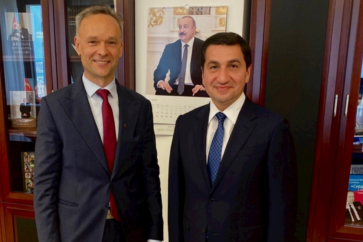 Hikmət Hacıyev Litva səfiri ilə görüşdü — FOTO