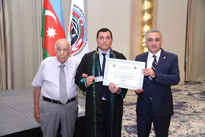 Ölkəmizdə vəkillərin sayı 3000-i ötüb — FOTOLAR