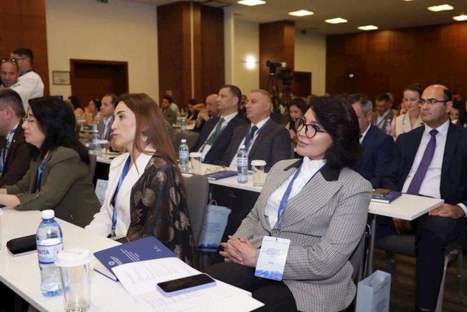 Dezinformasiya şəraitində cəmiyyətin dəqiq və obyektiv məlumatla təminatı xüsusi əhəmiyyət daşıyır — FOTOLAR