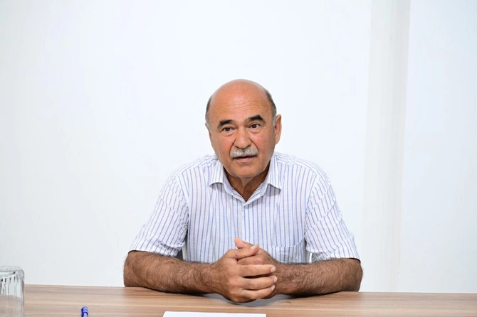 Mədəniyyət naziri Şuşa şəhərində vətəndaşları qəbul etdi — FOTOLAR Mədəniyyət naziri Şuşa şəhərində vətəndaşları qəbul etdi — FOTOLAR
