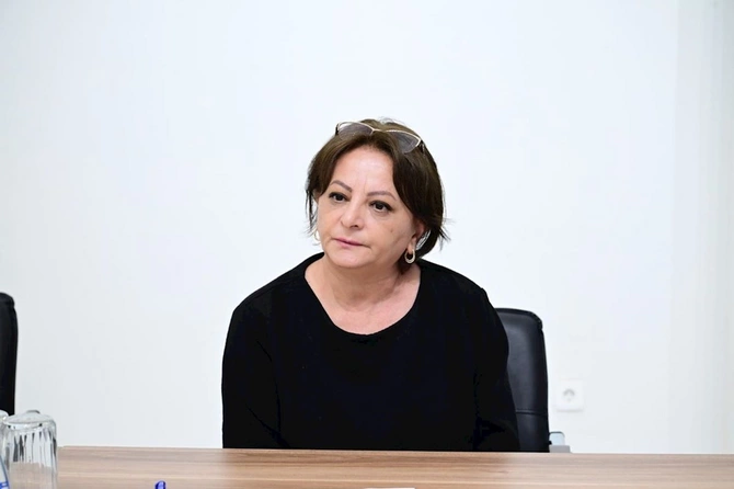 Mədəniyyət naziri Şuşa şəhərində vətəndaşları qəbul etdi — FOTOLAR Mədəniyyət naziri Şuşa şəhərində vətəndaşları qəbul etdi — FOTOLAR