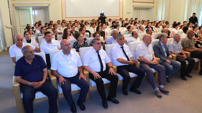 Vaqif Poeziya Günləri Qazaxda başladı — FOTOLAR Vaqif Poeziya Günləri Qazaxda başladı — FOTOLAR