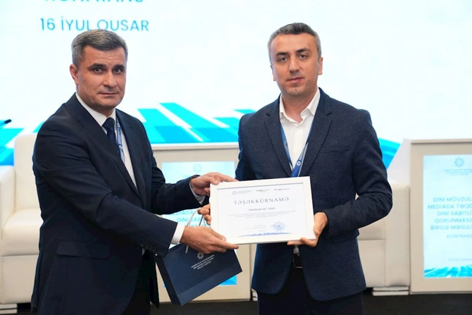 Dezinformasiya şəraitində cəmiyyətin dəqiq və obyektiv məlumatla təminatı xüsusi əhəmiyyət daşıyır — FOTOLAR