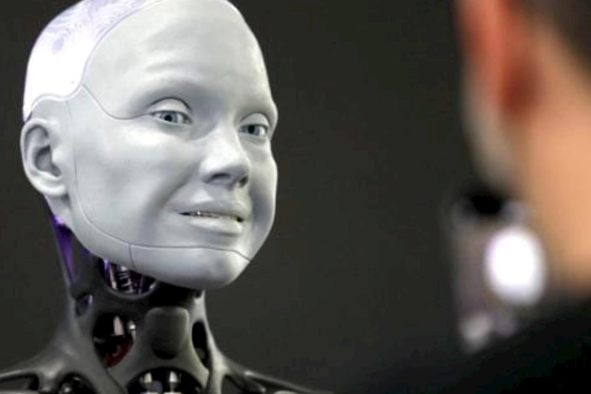Robotlar məktəbə gedir: Gələcək işçiləri belə artıq hazırlanır