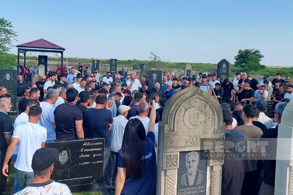 Vurulan gəminin kapitanı Lənkəranda dəfn olundu