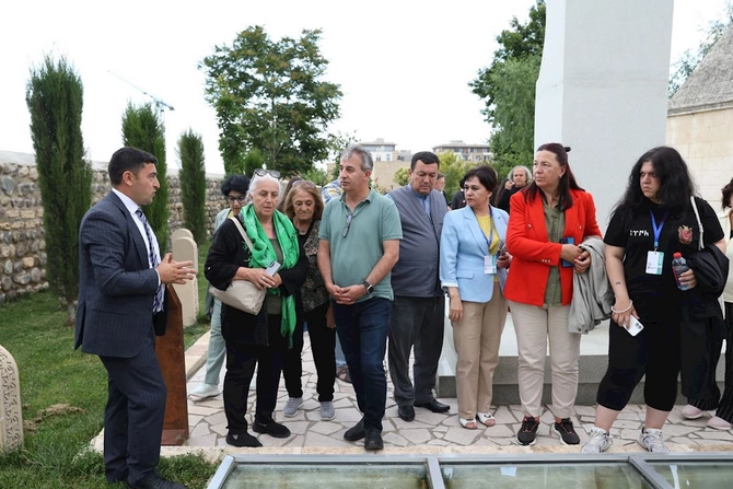 Türk Dünyası Həftəsi çərçivəsində beynəlxalq konqres iştirakçıları Ağdamda oldular — FOTOLAR