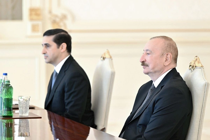 İlham Əliyev türkiyəli naziri qəbul etdi — FOTOLAR