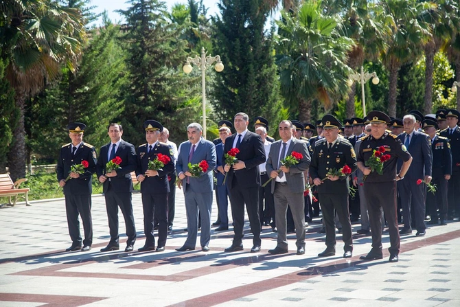 Salyan rayonunda “2 iyul - Azərbaycan Polisi Günü” qeyd edildi — FOTOLAR Salyan rayonunda “2 iyul - Azərbaycan Polisi Günü” qeyd edildi — FOTOLAR