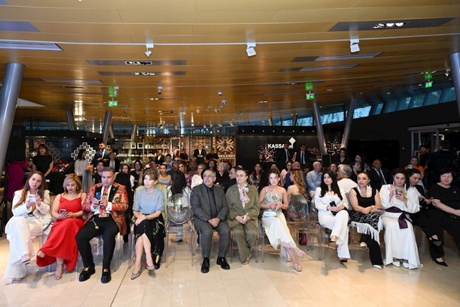 Alyona Əliyeva Milli Xalça Muzeyində moda nümayişi tədbirində — FOTOLAR