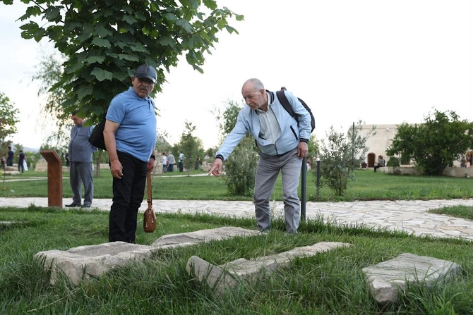 Türk Dünyası Həftəsi çərçivəsində beynəlxalq konqres iştirakçıları Ağdamda oldular — FOTOLAR