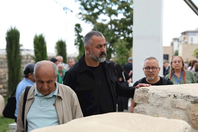 Türk Dünyası Həftəsi çərçivəsində beynəlxalq konqres iştirakçıları Ağdamda oldular — FOTOLAR