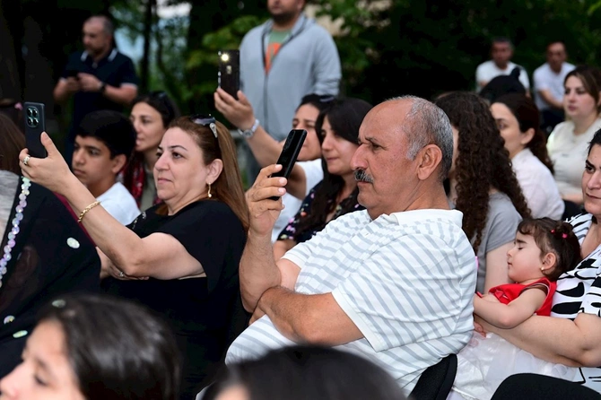 Vaqif Poeziya Günləri Sözün Zəfəri — Zəfərin sədası konserti ilə başa çatdı (FOTOLAR)