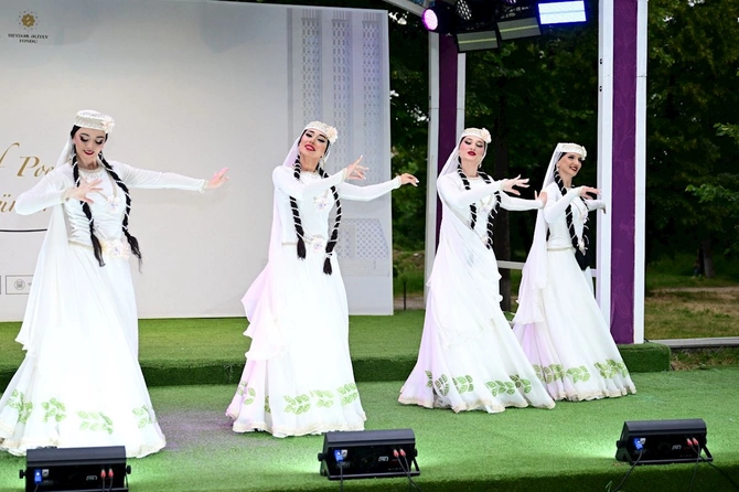 Vaqif Poeziya Günləri Sözün Zəfəri — Zəfərin sədası konserti ilə başa çatdı (FOTOLAR)