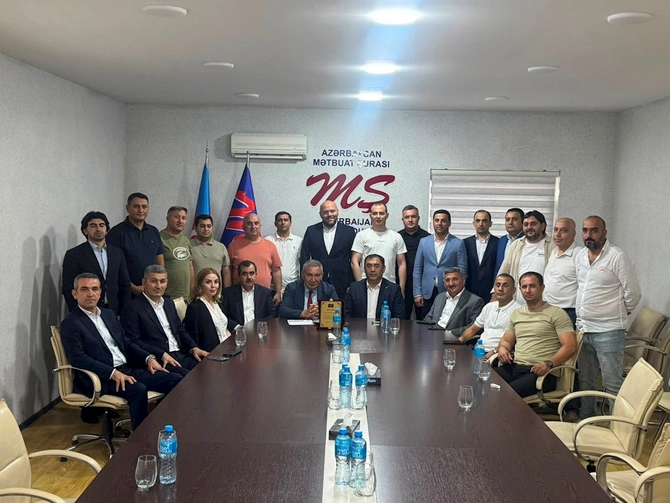 Məhəmmədəli Qəribli 50 illik yubileyi münasibəti ilə təltif edilib — FOTOLAR
