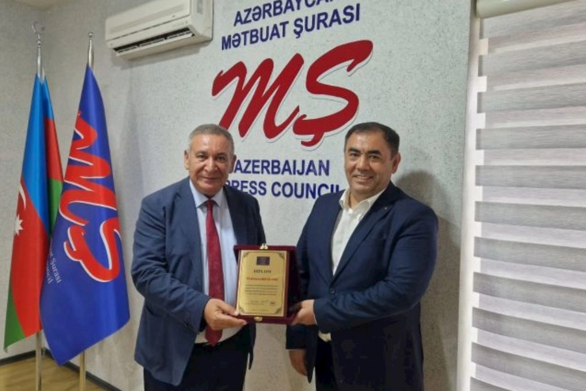 Məhəmmədəli Qəribli 50 illik yubileyi münasibəti ilə təltif edilib — FOTOLAR