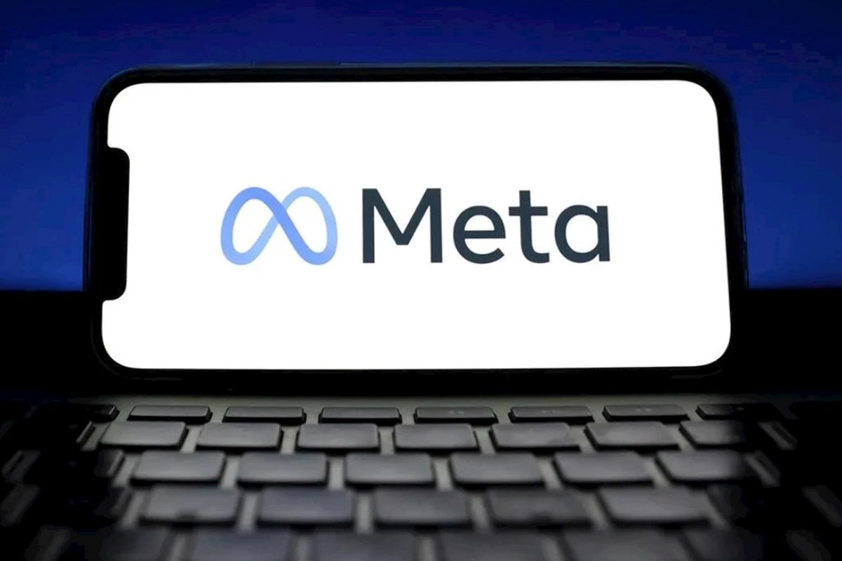 Telefonunuz artıq rəsmi olaraq sizi dinləyəcək — Meta səsinizi izləyəcək