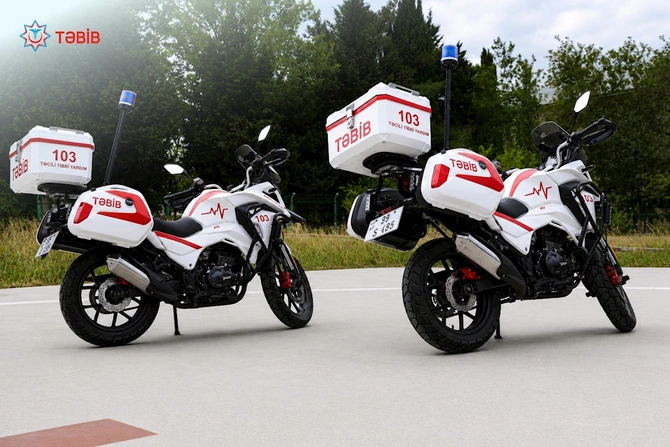 Bakıda “Ambucycle” motosikletlər — Feldşerlər idarə edəcək (FOTOLAR) Bakıda “Ambucycle” motosikletlər — Feldşerlər idarə edəcək (FOTOLAR)