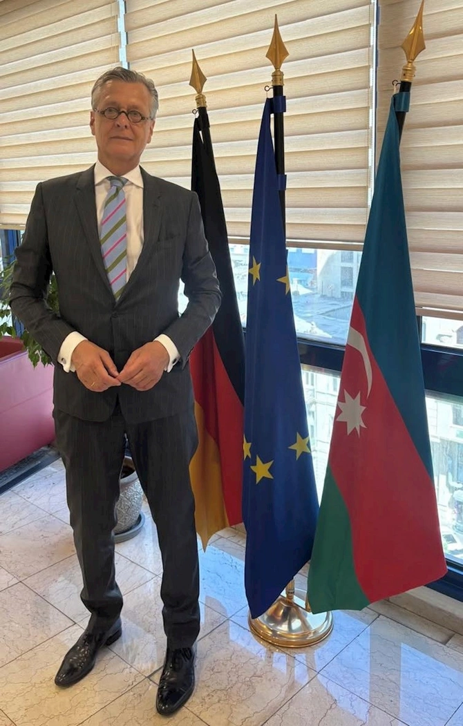 Almaniyanın yeni səfiri Bakıdadır — FOTOLAR Almaniyanın yeni səfiri Bakıdadır — FOTOLAR