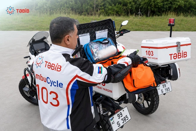 Bakıda “Ambucycle” motosikletlər — Feldşerlər idarə edəcək (FOTOLAR) Bakıda “Ambucycle” motosikletlər — Feldşerlər idarə edəcək (FOTOLAR)