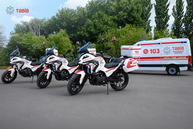 Bakıda “Ambucycle” motosikletlər — Feldşerlər idarə edəcək (FOTOLAR) Bakıda “Ambucycle” motosikletlər — Feldşerlər idarə edəcək (FOTOLAR)