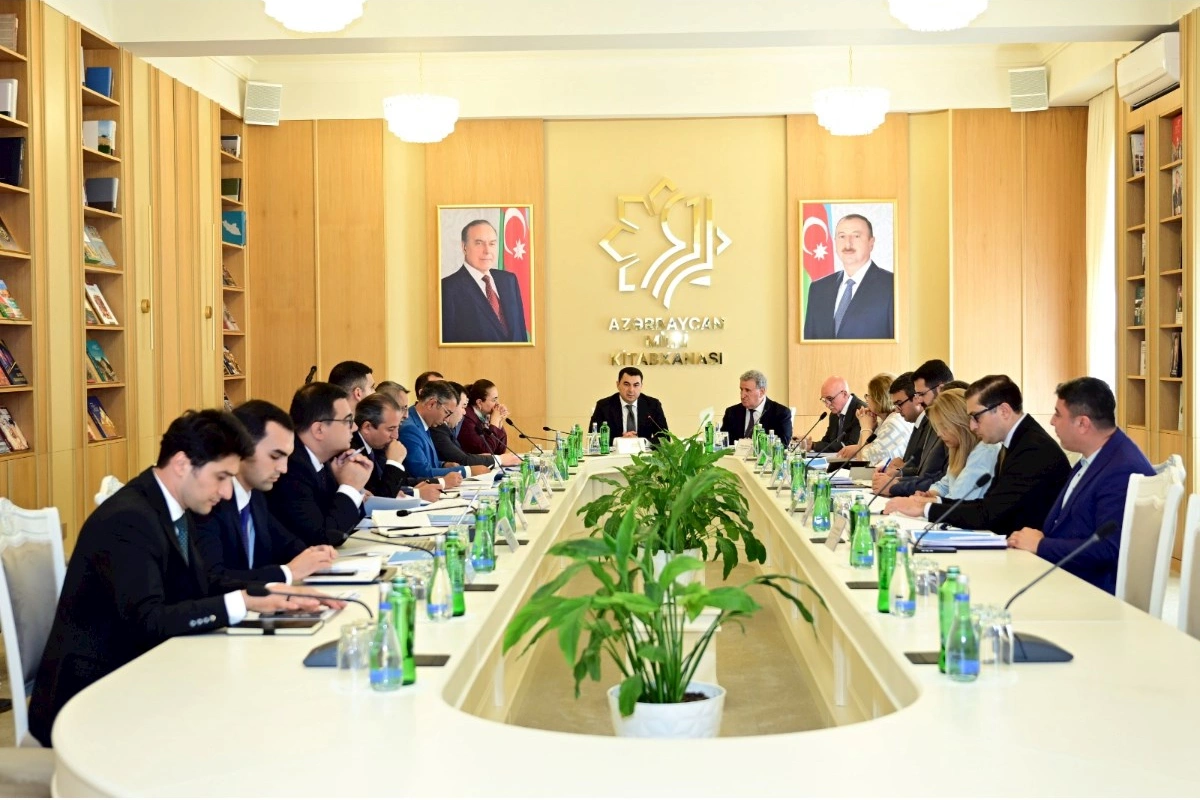 VII Ümumdünya Mədəniyyətlərarası Dialoq Forumunun hazırlığı üzrə qurumlararası iclas keçirilib — FOTOLAR