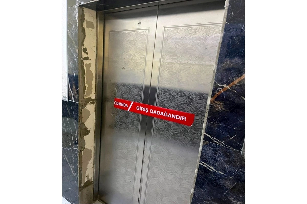 Bakıda yaşayış binasında 6 liftin fəaliyyəti dayandırıldı