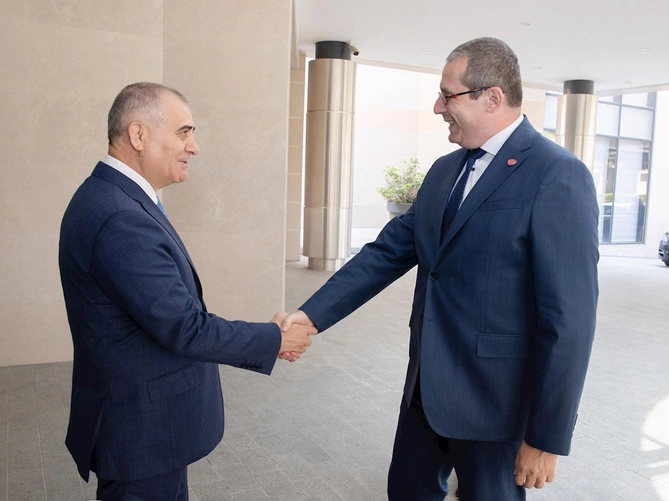 Azərbaycanla Slovakiya arasında məxfi məlumatın mübadiləsi və qarşılıqlı mühafizəsi haqqında Saziş imzalanıb — FOTOLAR