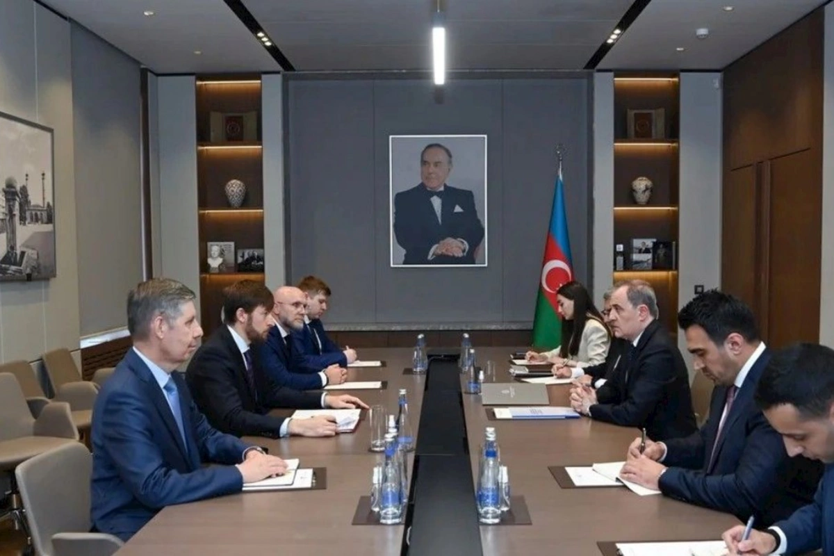 Ceyhun Bayramov Putinin köməkçisini qəbul etdi — FOTOLAR