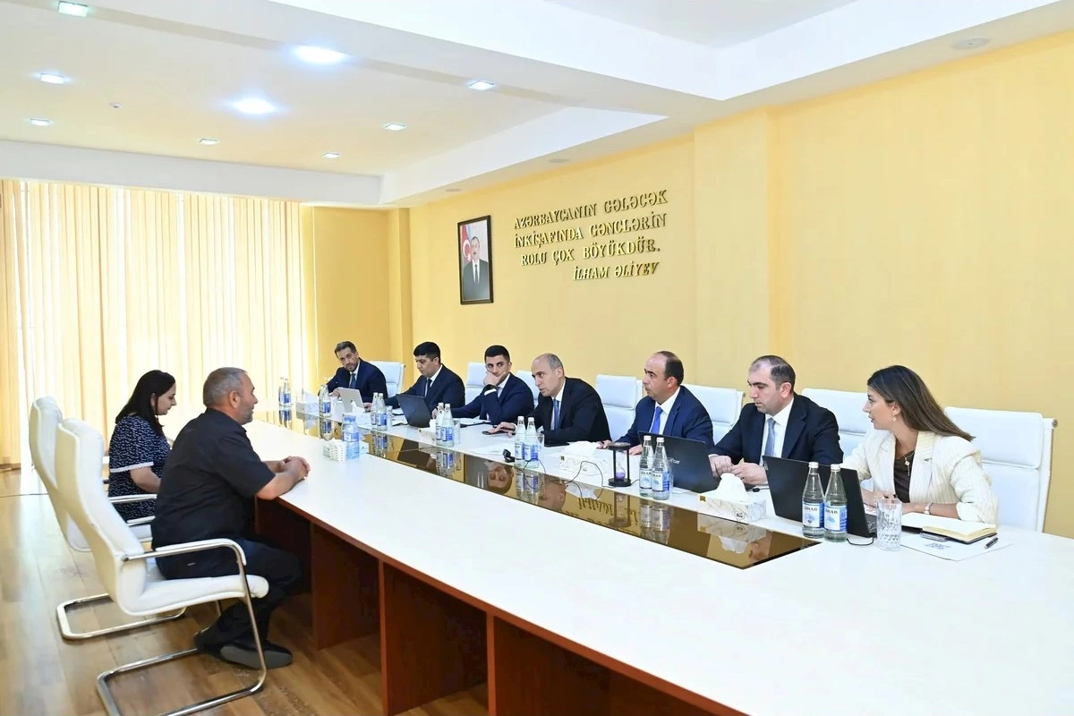 Emin Əmrullayev Saatlıda vətəndaşları qəbul etdi — FOTOLAR
