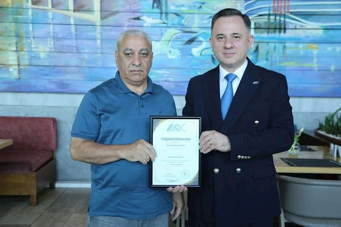 AQC Milli Mətbuat Günündə media nümayəndələri ilə görüş keçirib — FOTOLAR AQC Milli Mətbuat Günündə media nümayəndələri ilə görüş keçirib — FOTOLAR