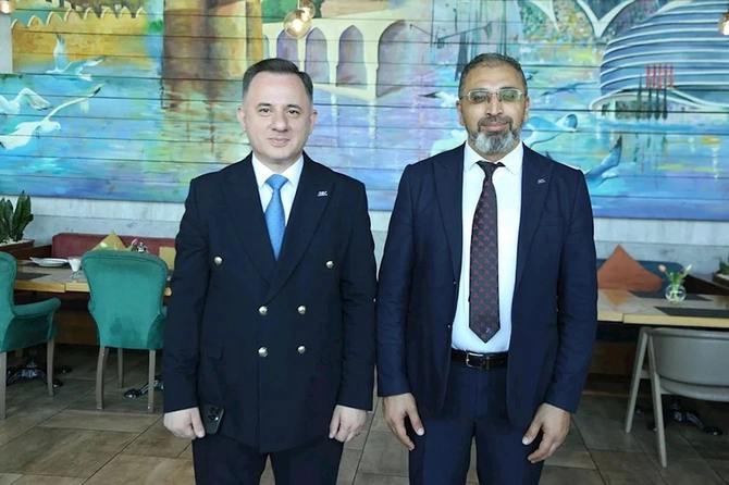 AQC Milli Mətbuat Günündə media nümayəndələri ilə görüş keçirib — FOTOLAR AQC Milli Mətbuat Günündə media nümayəndələri ilə görüş keçirib — FOTOLAR