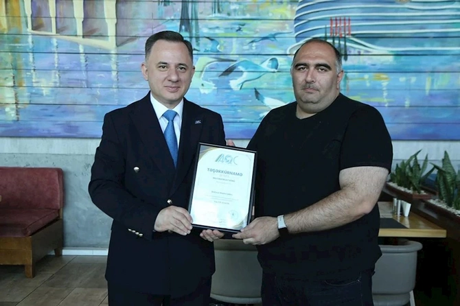 AQC Milli Mətbuat Günündə media nümayəndələri ilə görüş keçirib — FOTOLAR AQC Milli Mətbuat Günündə media nümayəndələri ilə görüş keçirib — FOTOLAR