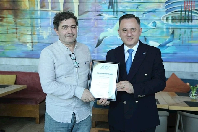 AQC Milli Mətbuat Günündə media nümayəndələri ilə görüş keçirib — FOTOLAR AQC Milli Mətbuat Günündə media nümayəndələri ilə görüş keçirib — FOTOLAR