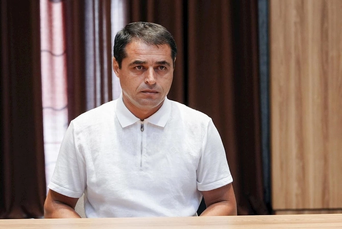 Anar Əliyev Zəngilanda vətəndaşları qəbul etdi — FOTOLAR Anar Əliyev Zəngilanda vətəndaşları qəbul etdi — FOTOLAR