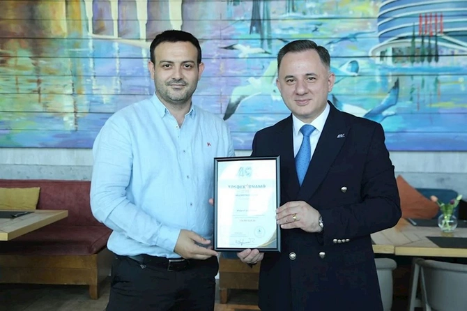 AQC Milli Mətbuat Günündə media nümayəndələri ilə görüş keçirib — FOTOLAR AQC Milli Mətbuat Günündə media nümayəndələri ilə görüş keçirib — FOTOLAR