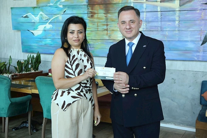 AQC Milli Mətbuat Günündə media nümayəndələri ilə görüş keçirib — FOTOLAR AQC Milli Mətbuat Günündə media nümayəndələri ilə görüş keçirib — FOTOLAR