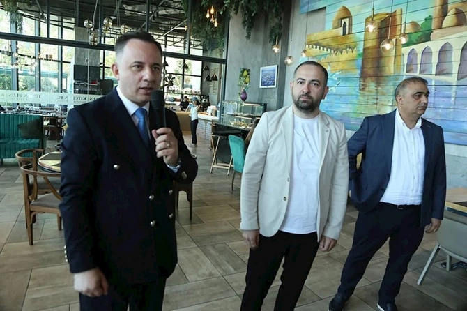 AQC Milli Mətbuat Günündə media nümayəndələri ilə görüş keçirib — FOTOLAR AQC Milli Mətbuat Günündə media nümayəndələri ilə görüş keçirib — FOTOLAR