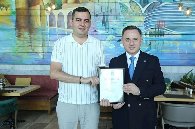 AQC Milli Mətbuat Günündə media nümayəndələri ilə görüş keçirib — FOTOLAR AQC Milli Mətbuat Günündə media nümayəndələri ilə görüş keçirib — FOTOLAR