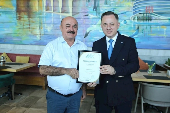 AQC Milli Mətbuat Günündə media nümayəndələri ilə görüş keçirib — FOTOLAR AQC Milli Mətbuat Günündə media nümayəndələri ilə görüş keçirib — FOTOLAR
