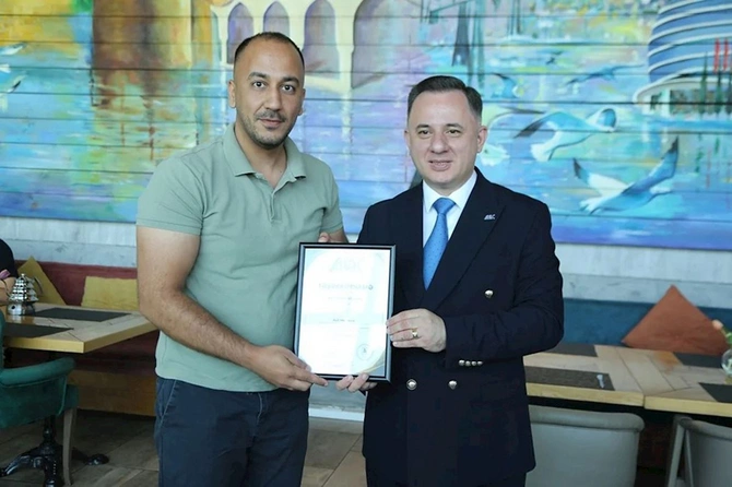 AQC Milli Mətbuat Günündə media nümayəndələri ilə görüş keçirib — FOTOLAR AQC Milli Mətbuat Günündə media nümayəndələri ilə görüş keçirib — FOTOLAR