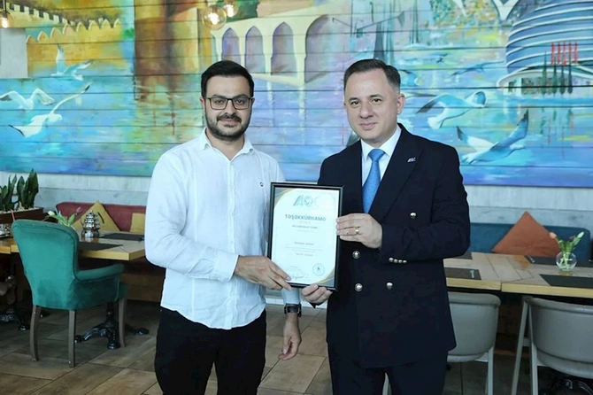 AQC Milli Mətbuat Günündə media nümayəndələri ilə görüş keçirib — FOTOLAR AQC Milli Mətbuat Günündə media nümayəndələri ilə görüş keçirib — FOTOLAR