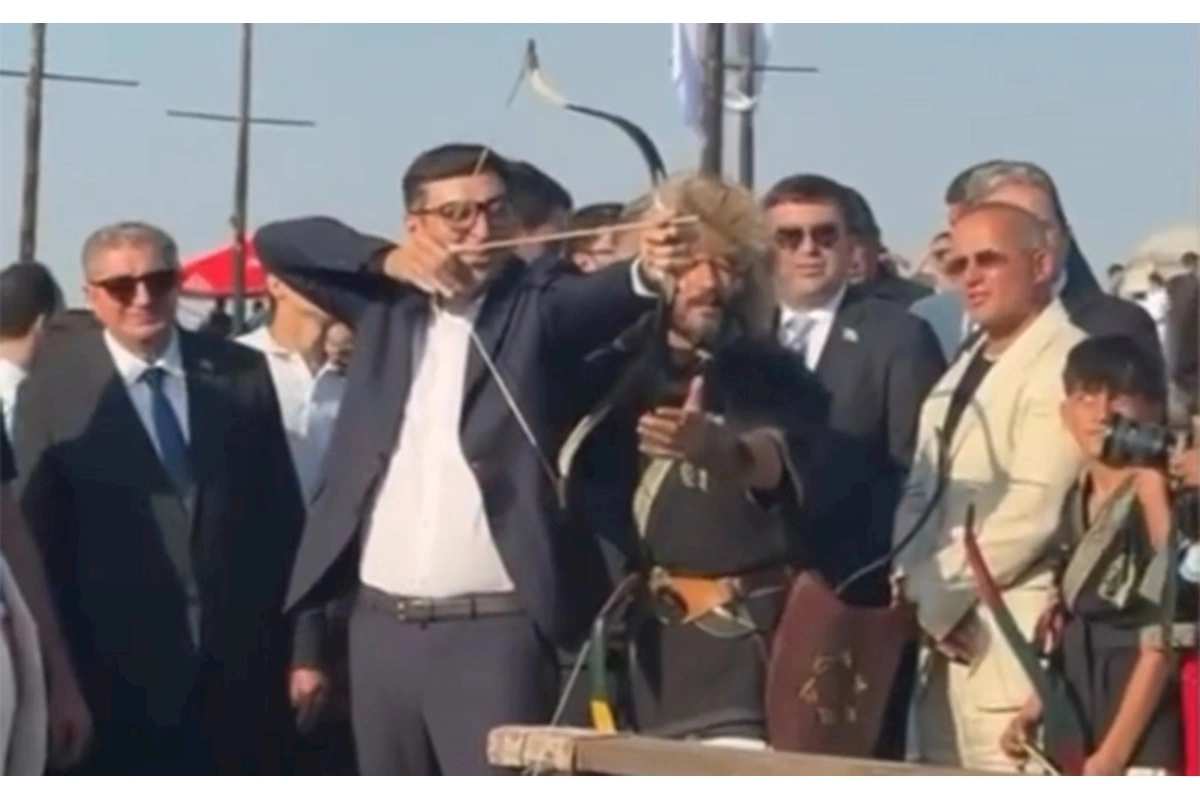 Oxu hədəfdən yayınmadı — Nazir meydanda (VİDEO)